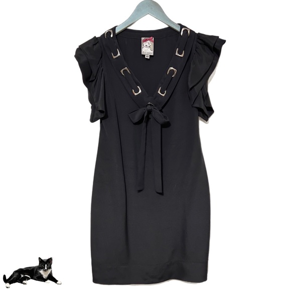 Yoana Baraschi | Silk Ruffled Sleeve with Bow Dark Academia in Black with Metal - Picture 1 of 16